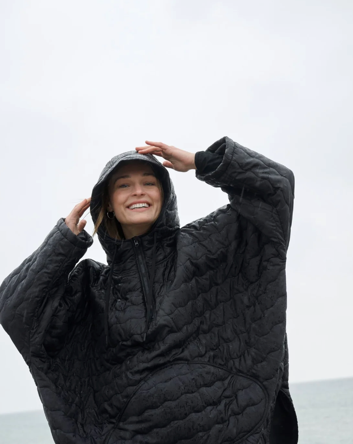 Moshi Moshi - Care Poncho WR - Black