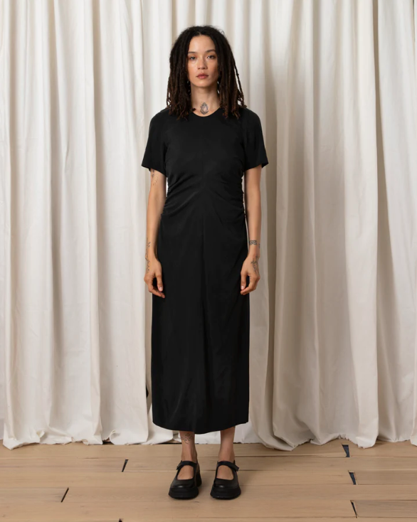 Side Ruched Form Dress - Black