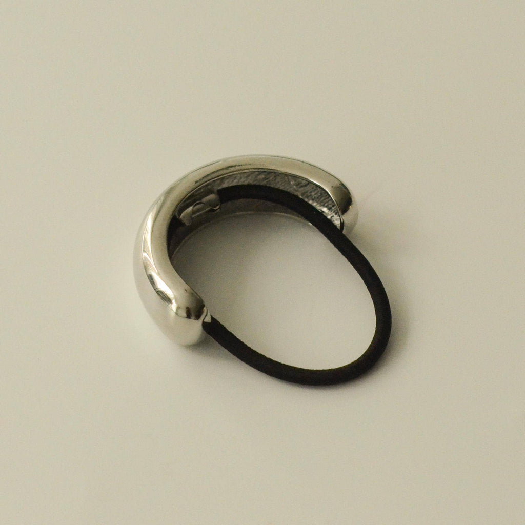 Nar'sha Wide Metal Cuff Hair Tie | silver